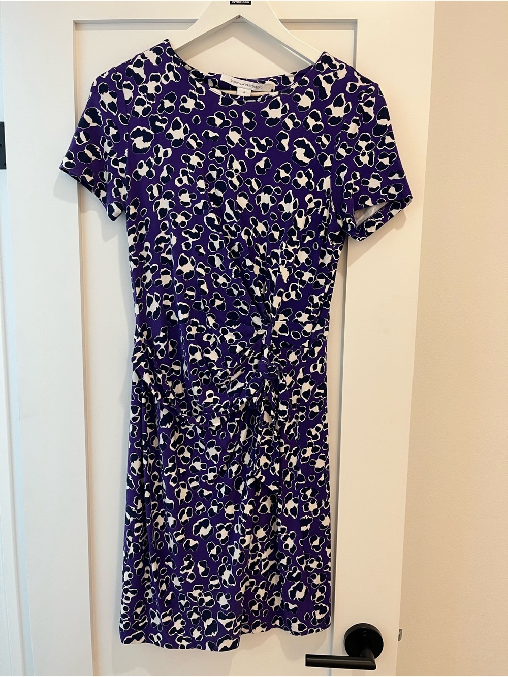 Diane Von Furstenberg Short Sleeve Dress Size 6